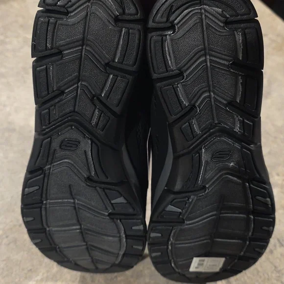 (J31) Skechers Women's Black Athletic Shoes Memory Foam Sz 8 - Picture 6 of 7